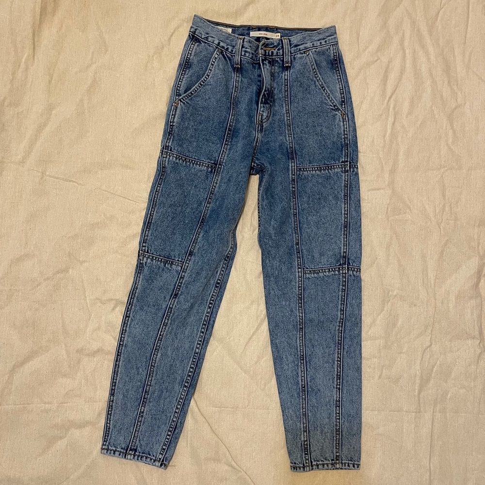 Levi’s Mom Jeans